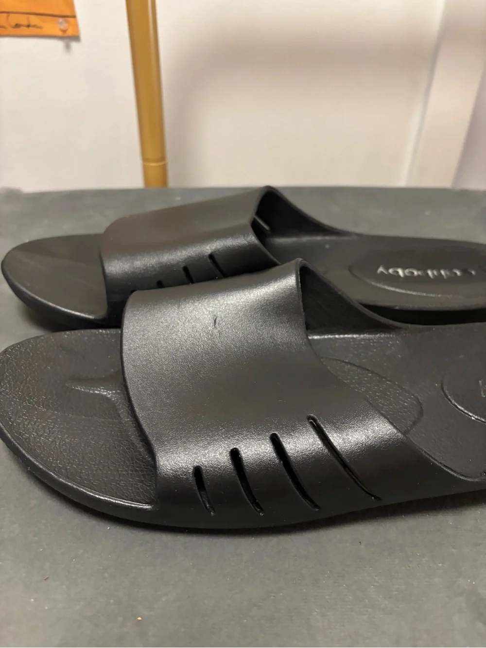 Spa Black Slide Sandals